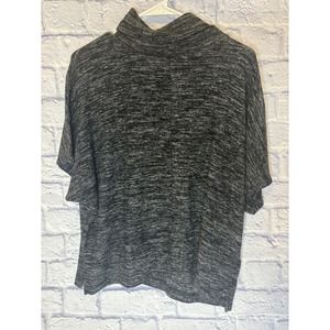 Banana Republic Cozy Gray/Black Brushed Sweater Small